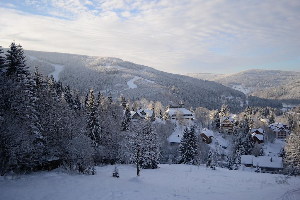 Hotel Horni Pramen Špindlerŭv Mlýn Екстериор снимка